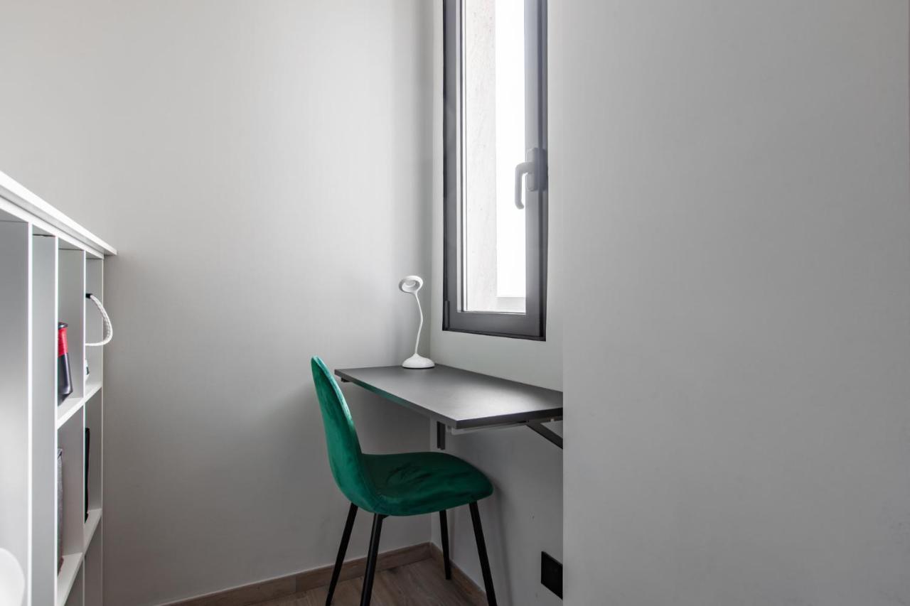 Easylife - Chic E Moderno Bilocale Con Balconcino Sul Naviglio Grande Appartement