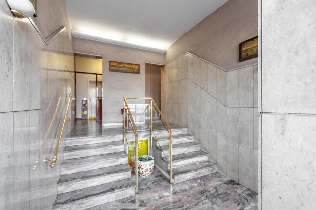 Easylife - Chic E Moderno Bilocale Con Balconcino Sul Naviglio Grande