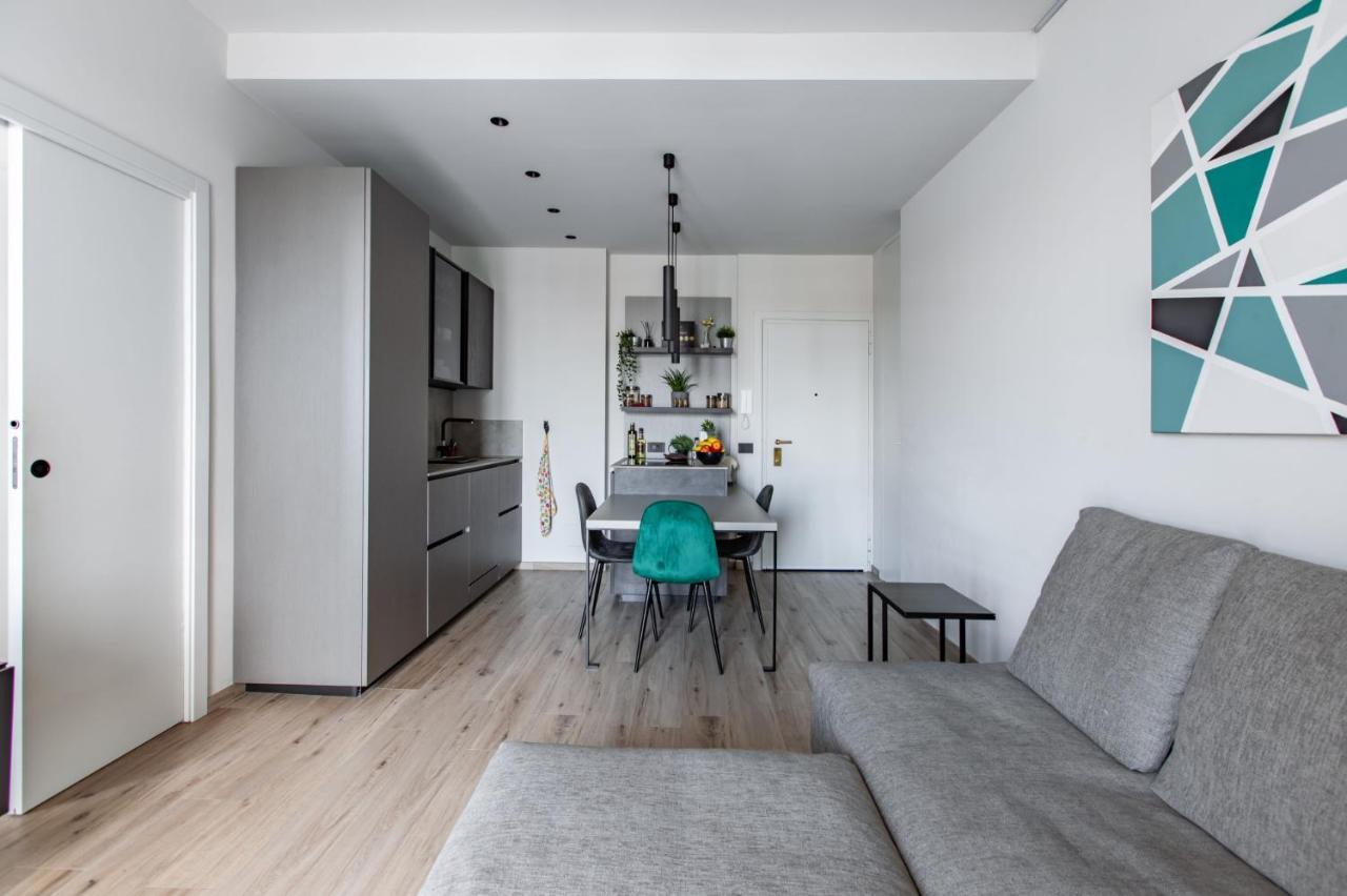 Easylife - Chic E Moderno Bilocale Con Balconcino Sul Naviglio Grande Apartment *